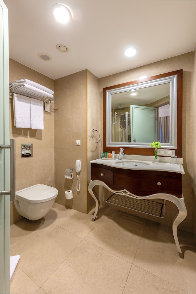 Cvk Taksim Hotel 7/76
