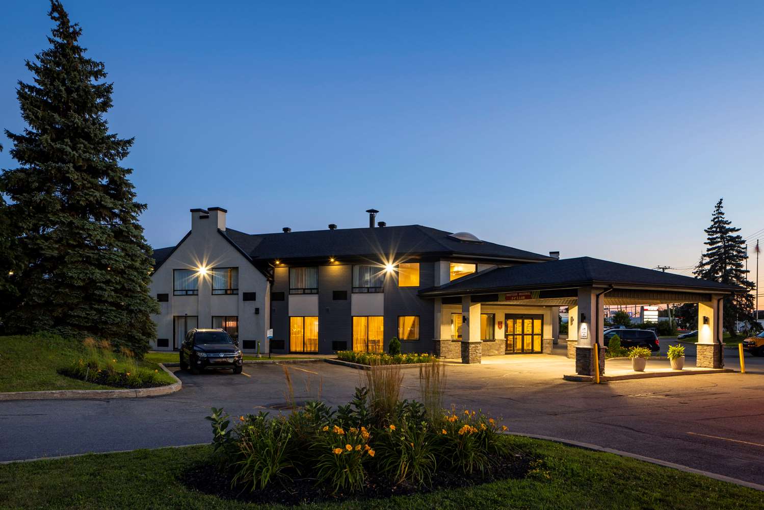 多弗尔机场凯富酒店(Comfort Inn Aeroport Dorval QC) 图片1