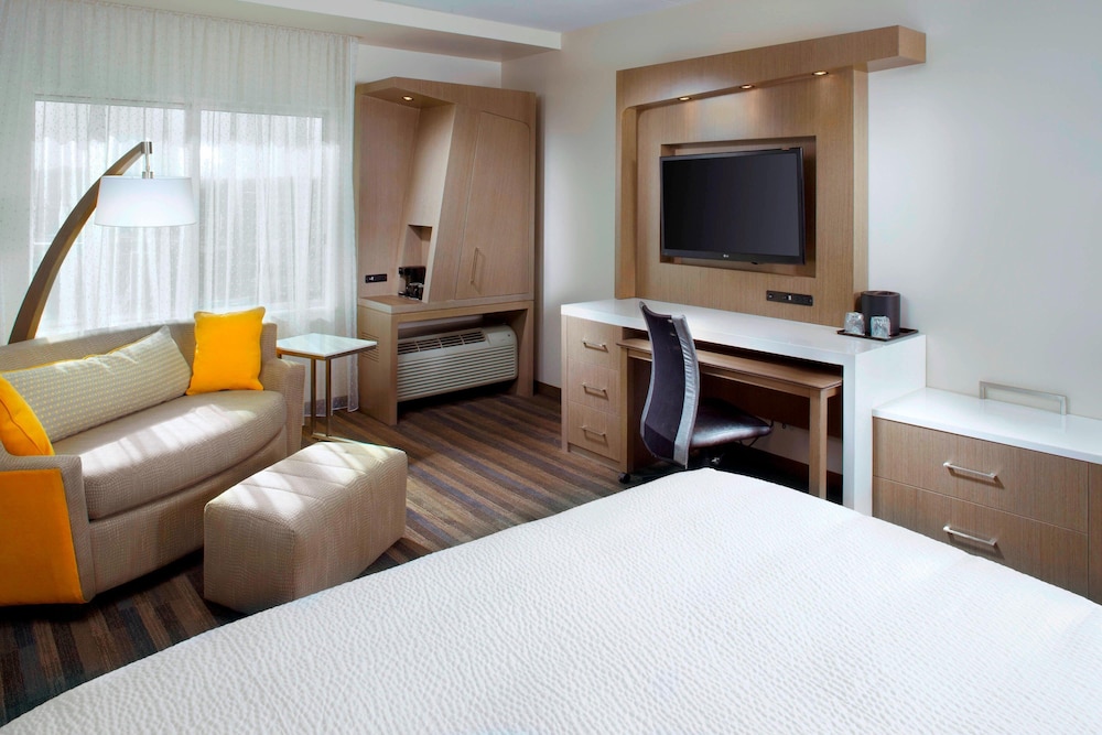 Courtyard by Marriott Knoxville West/Bearden 11/42