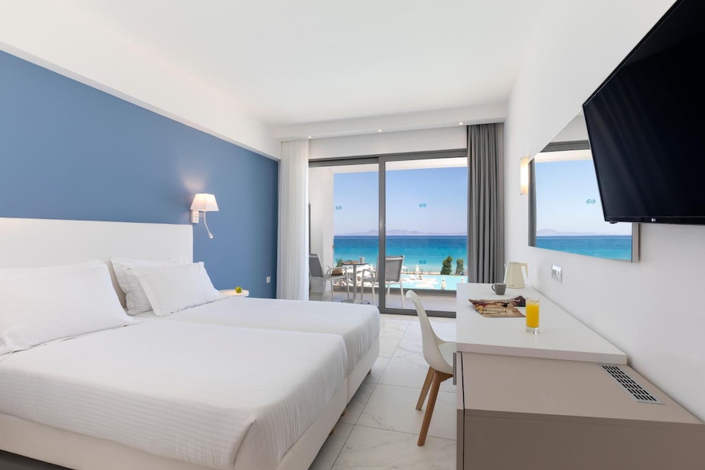 Belair Beach Hotel 15/50