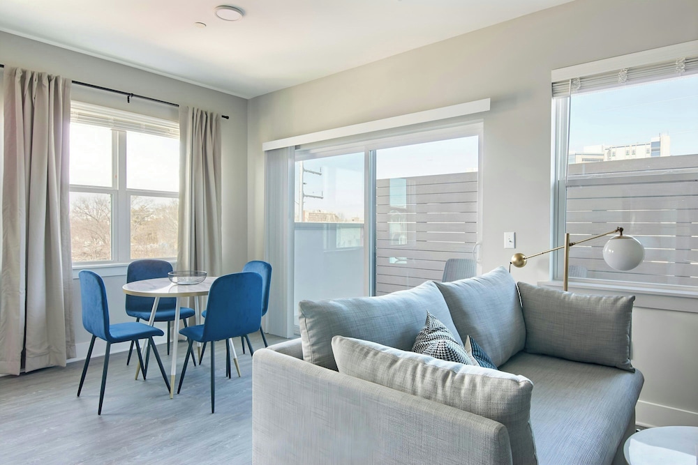 Sonder - Belcourt 30/50