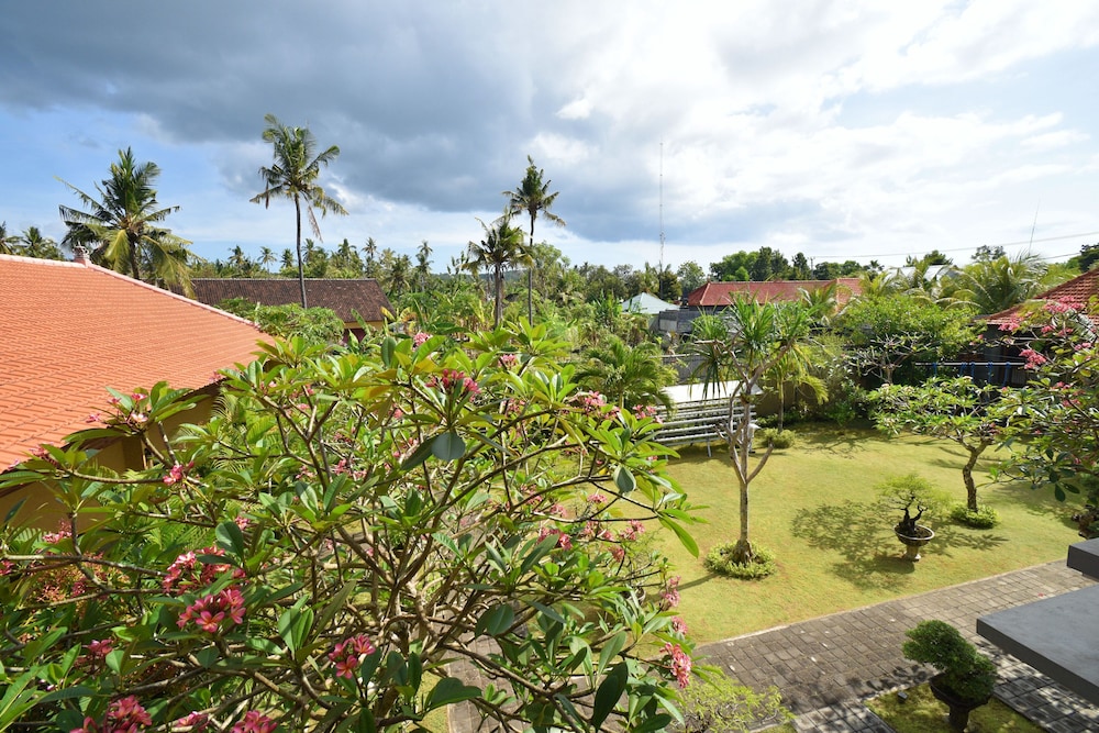 Hotel Arsa Santhi Nusa Penida 40/50