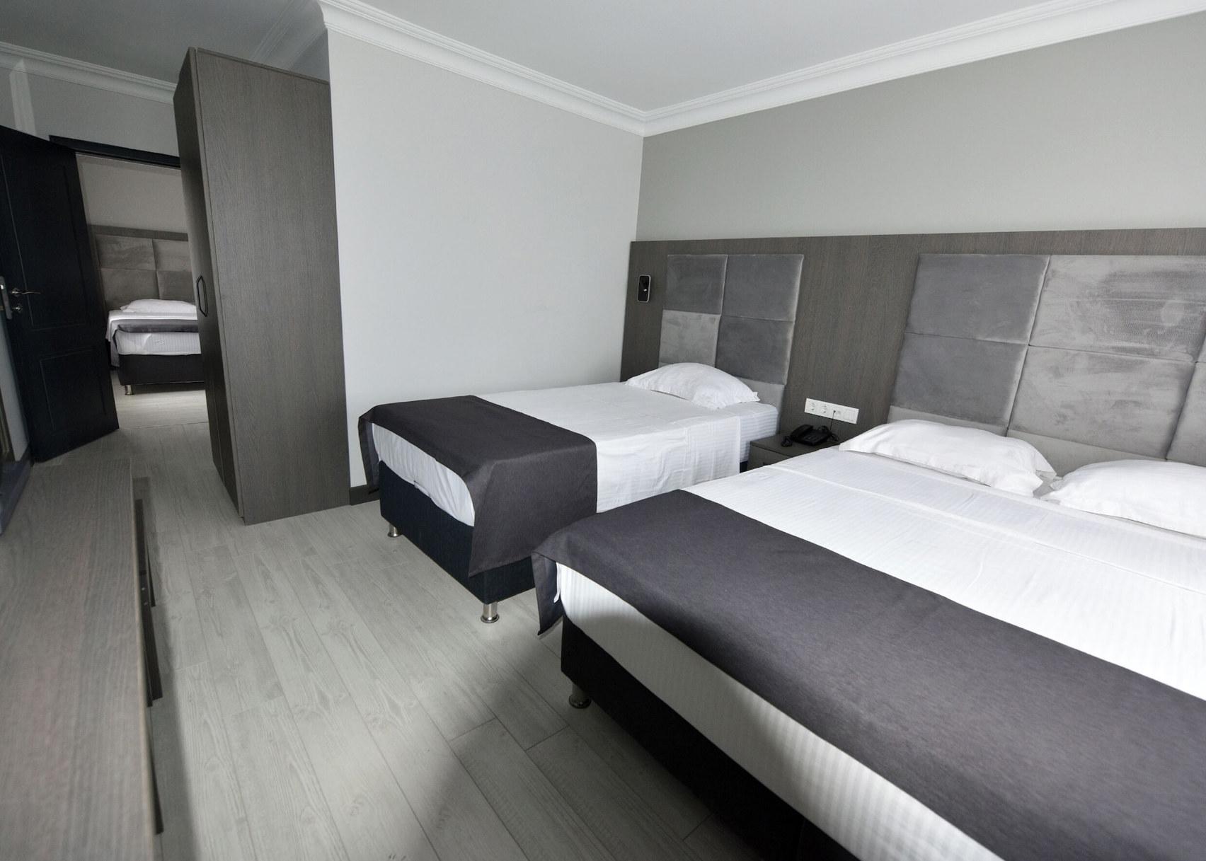 Family Suite, 3 Beds