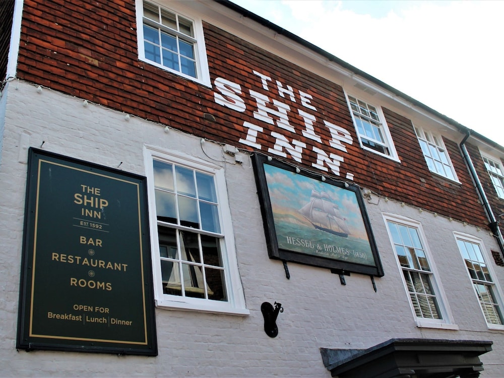 The Ship Inn 1/50
