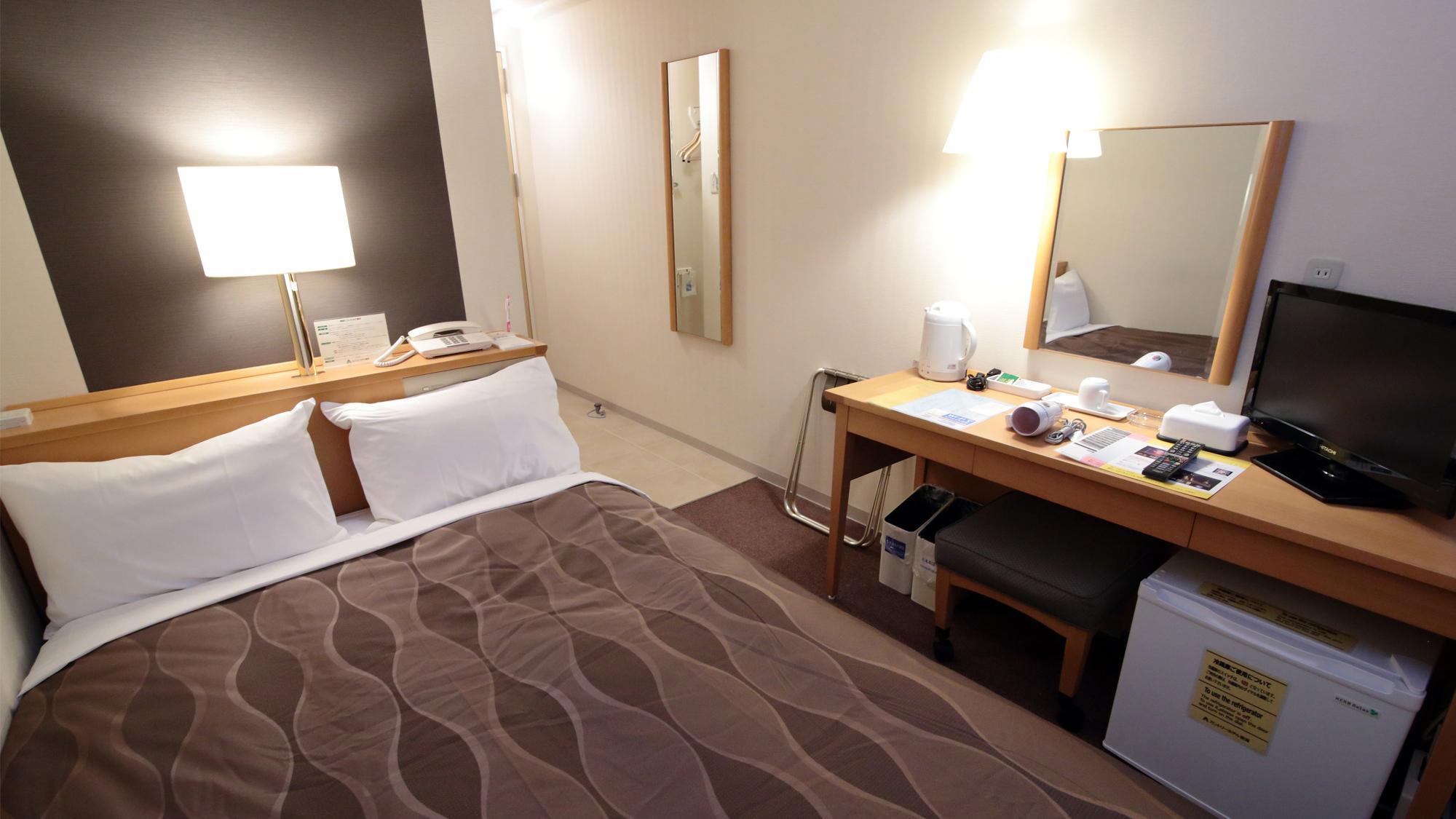 Semi Room, Standard, Semi Double Bed, Smoking