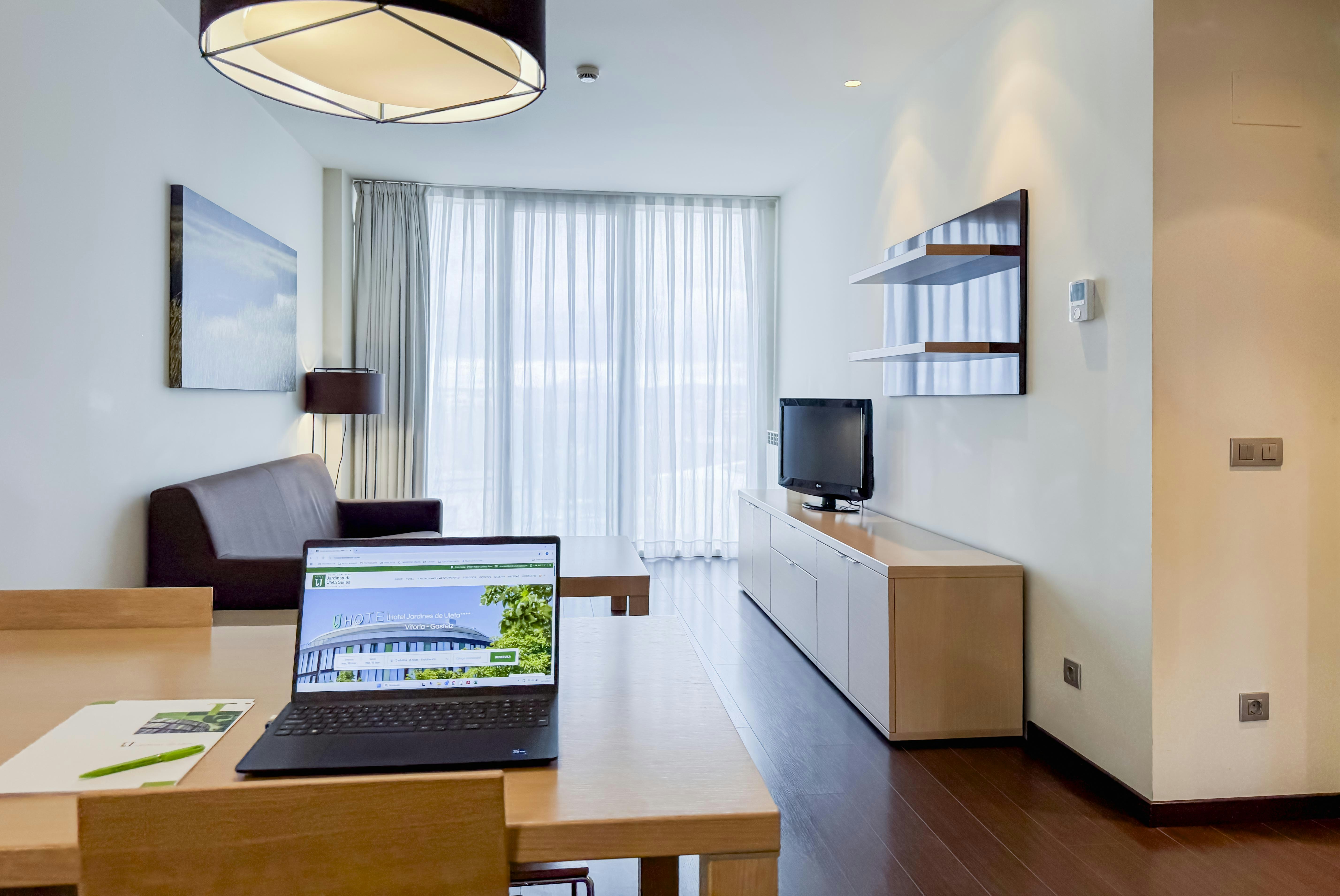 Sercotel Jardines de Uleta Suites 22/31