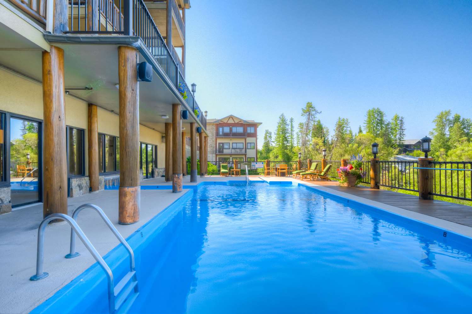 The Pine Lodge on Whitefish River 54/54