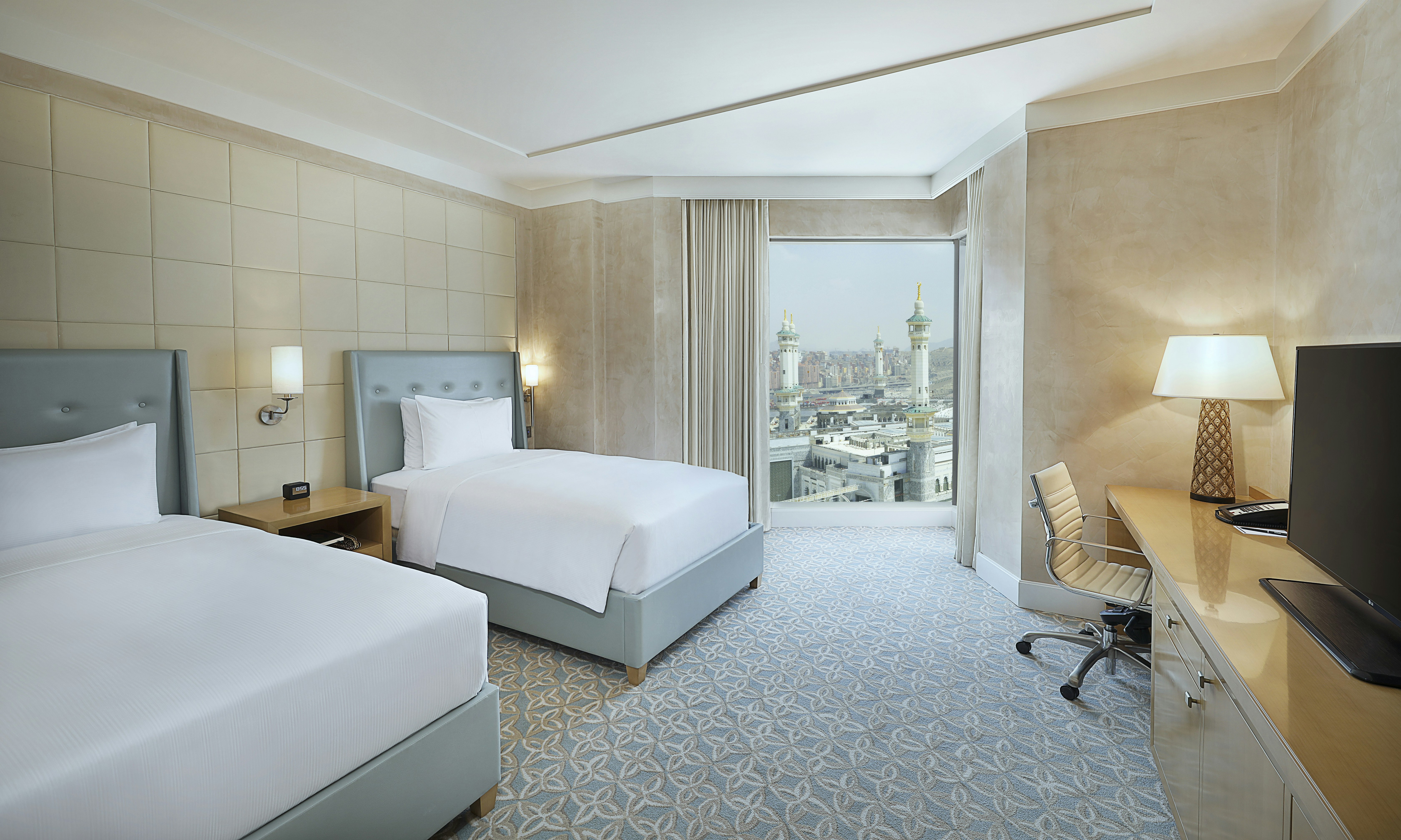 مكة هيلتون للمؤتمرات(Hilton Hotel & Convention Jabal Omar Makkah) 29/80