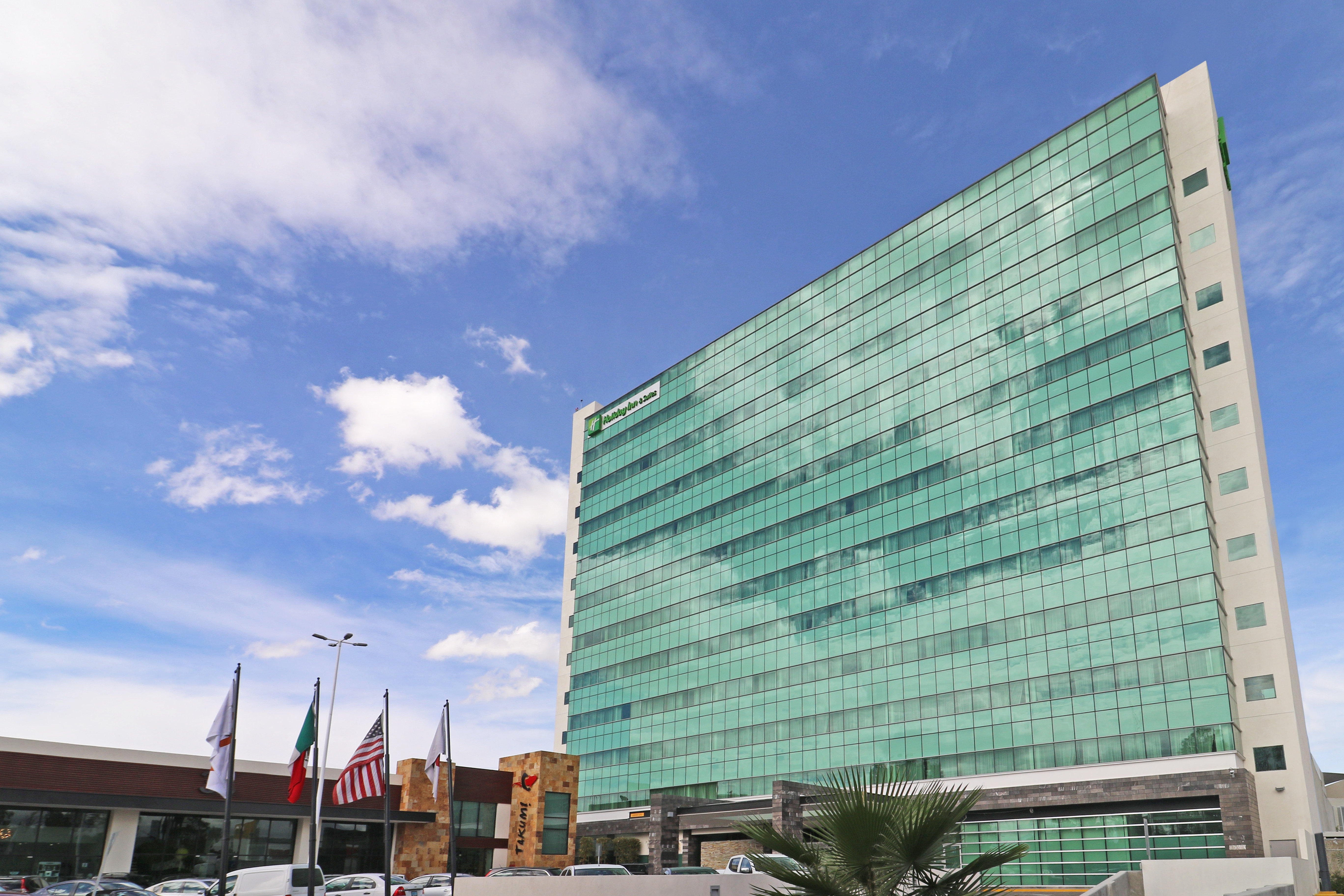 Holiday Inn & Suites Leon Plaza Mayor 4/50