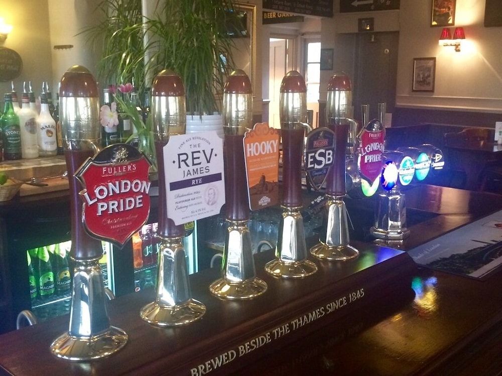 The Swan Inn 2/32