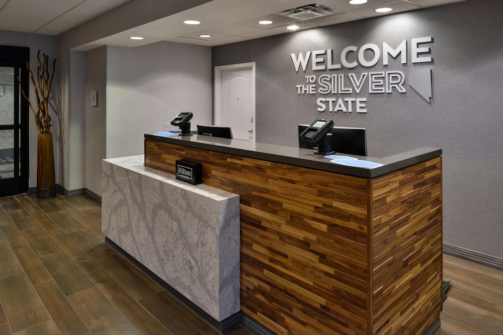 Hampton Inn and Suites Las Vegas Airport 13/66