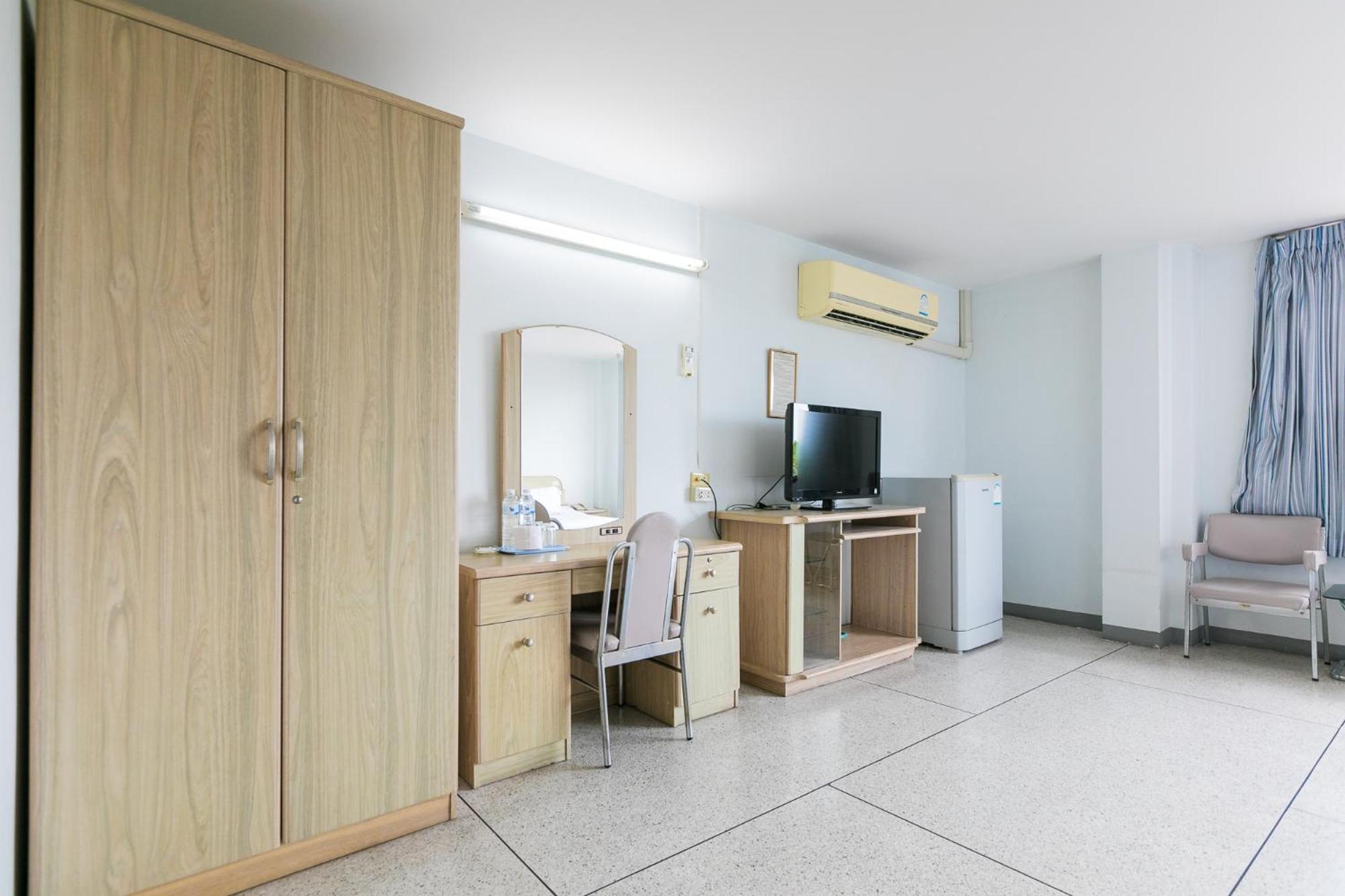 Tokyo Hotel 27/41