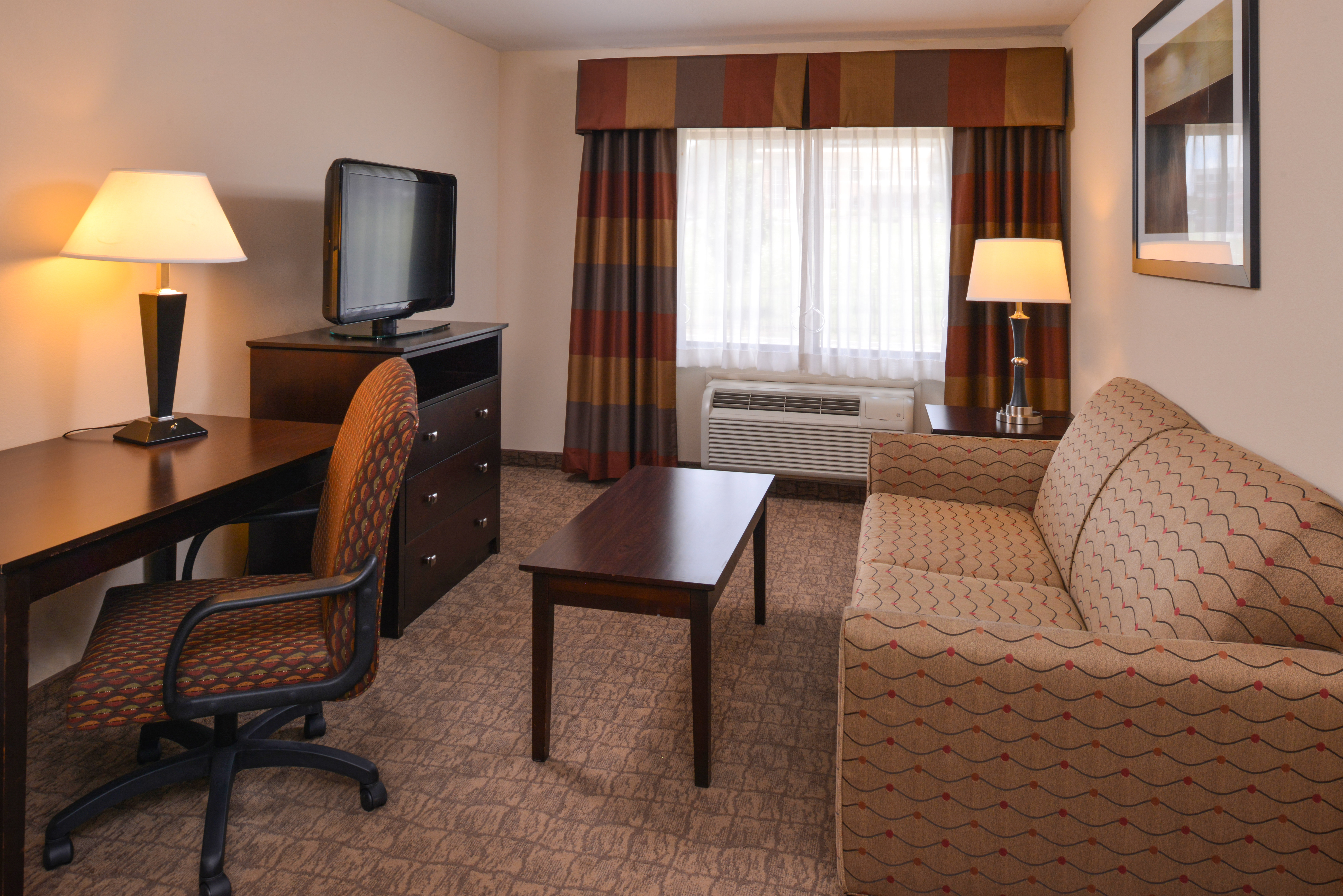 Holiday Inn Express Hotel And Suites Bridgeport 47/50