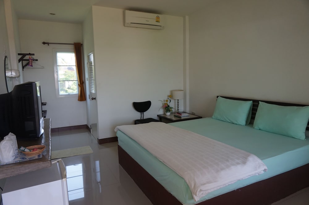 Thatphanom Place 8/22