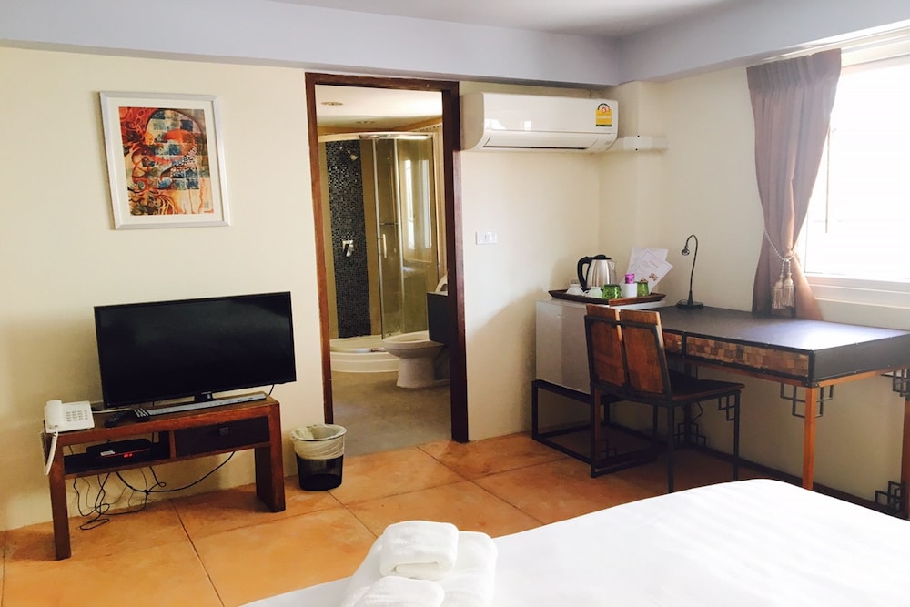Arcadia Maephim Serviced Apartment 23/50