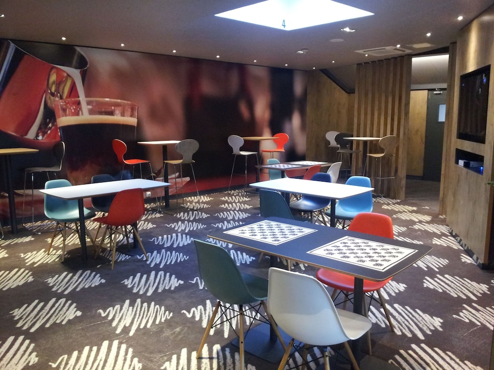IBIS SAINT DIZIER 53/72