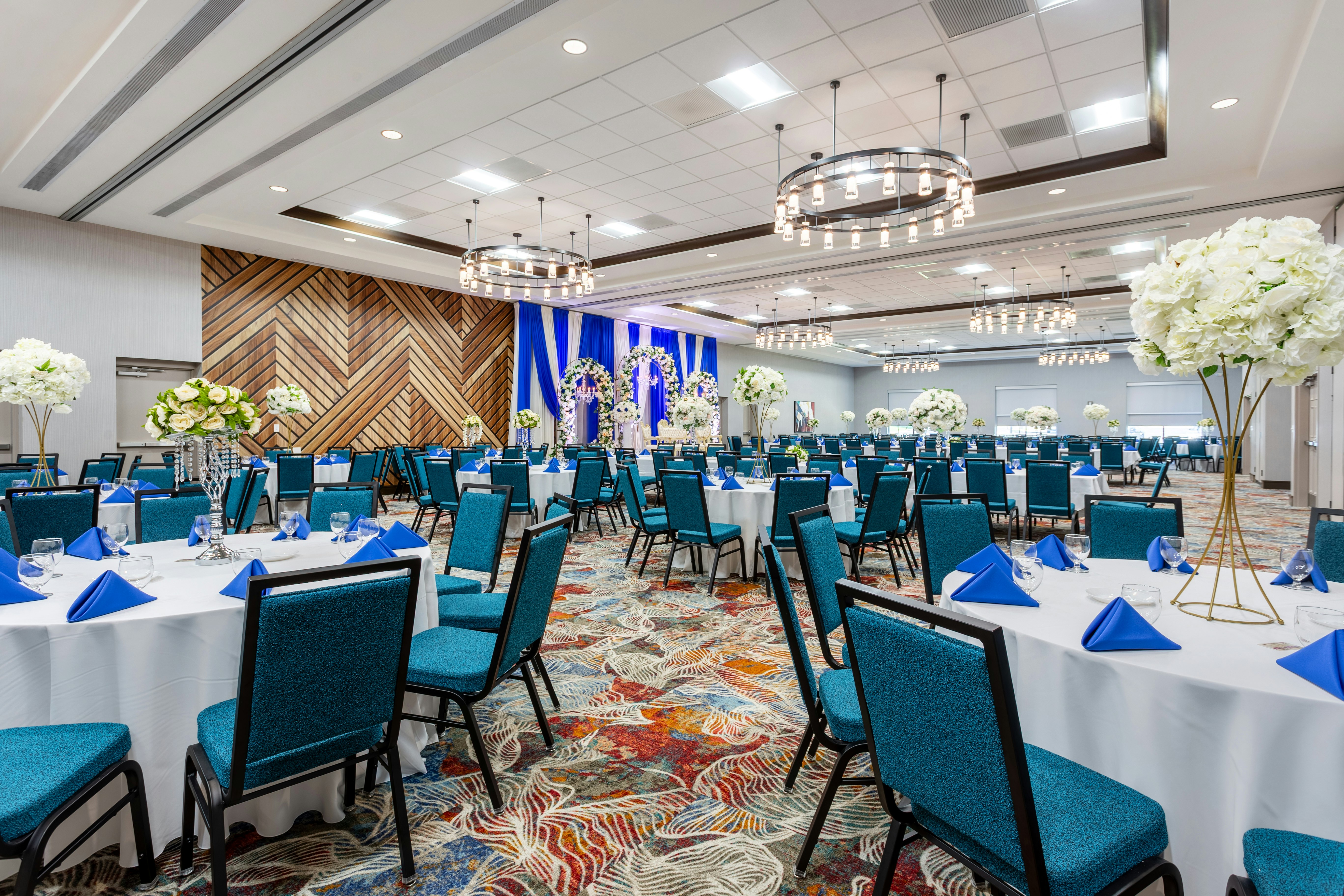 Hilton Garden Inn Bolingbrook I-55 52/79