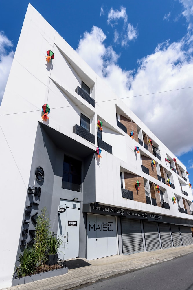 Hotel Mais 1 2/52