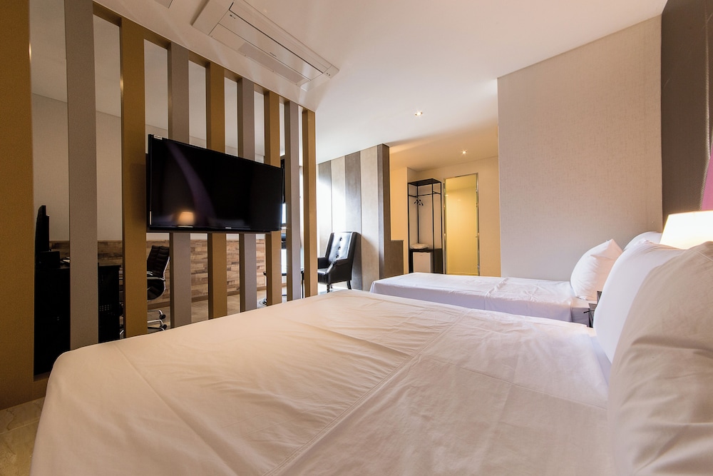 Boutique Hotel Sb Yeouido 36/66