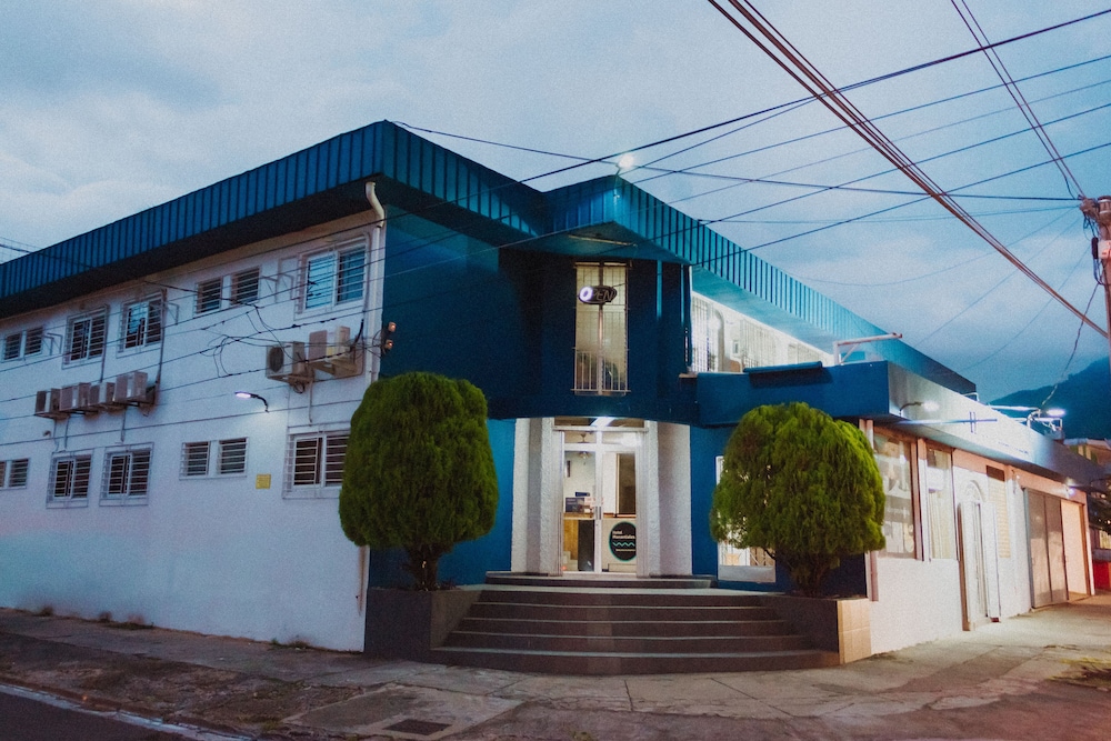 Hotel Manantiales El Salvador 3/52
