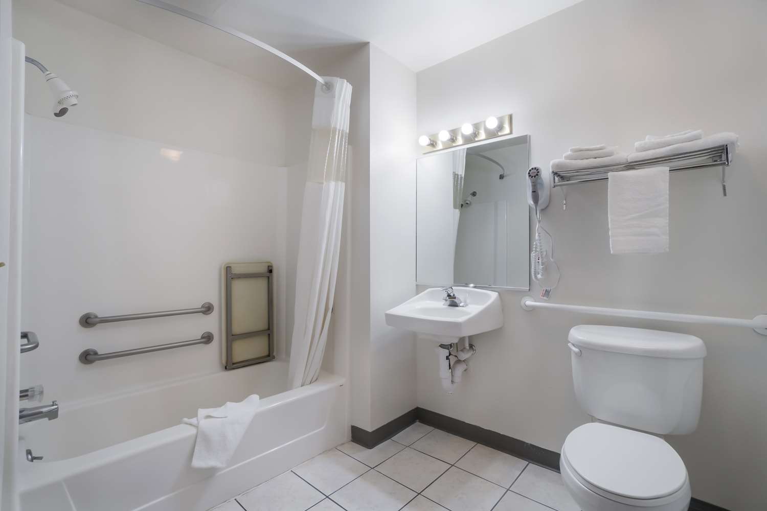 Americas Best Value Inn Green River 28/28