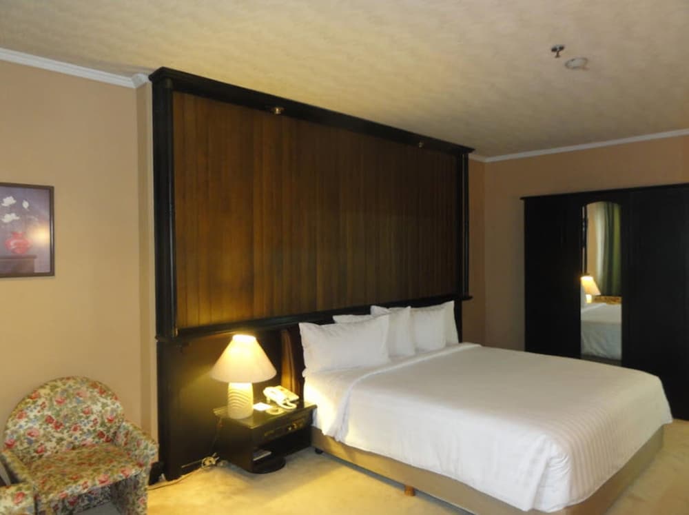REGENT'S PARK HOTEL photo5
