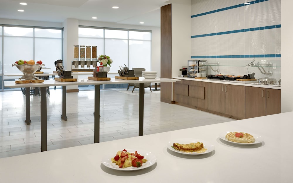Hilton Garden Inn Lehi 46/62