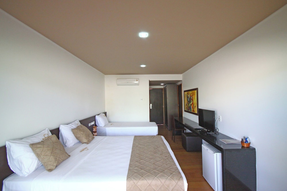 HOTEL FAZENDA MONTE CASTELO 5/40