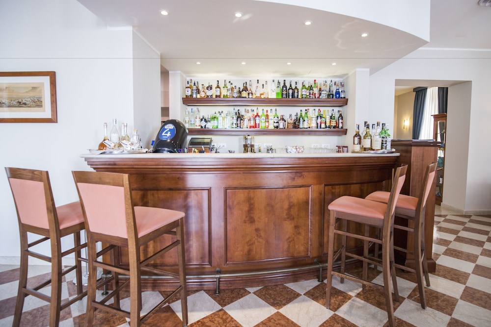 Hotel Sirmione E Promessi Sposi 51/69