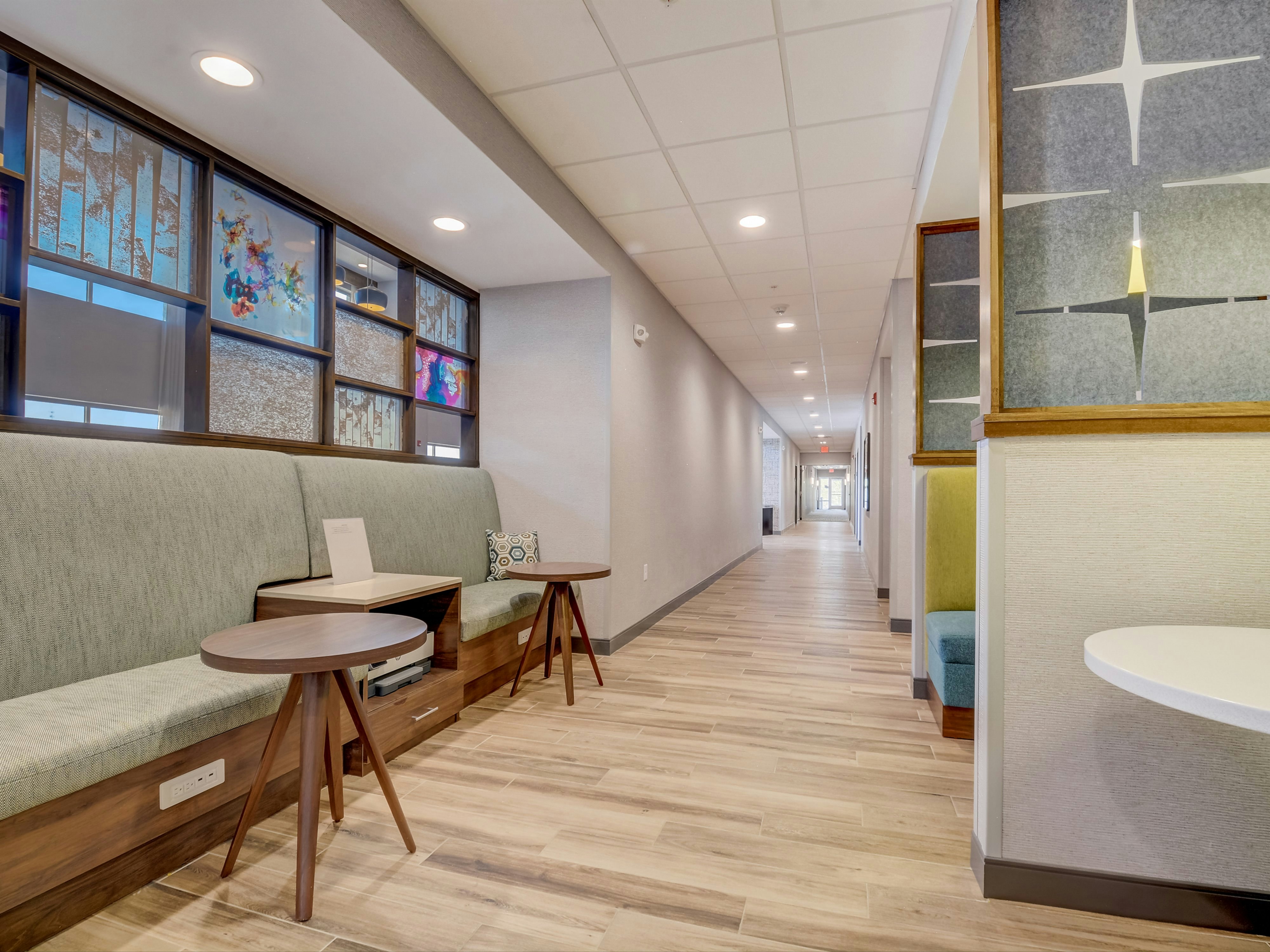 Hampton Inn and Suites Williamstown Ark Encounter 26/38