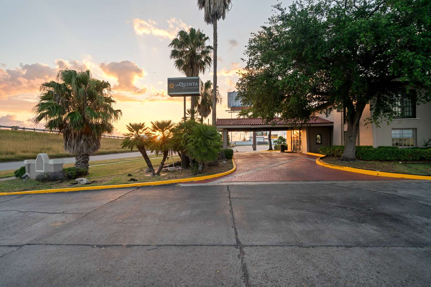 La Quinta Inn Corpus Christi North 45/71