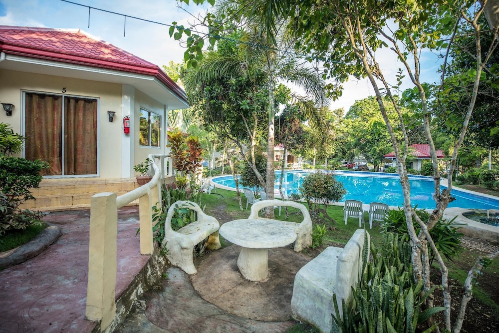 Almira Diving Resort 43/50