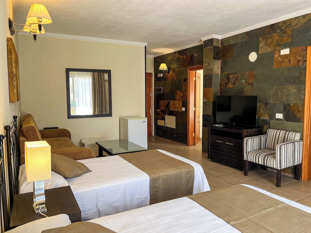 La Aldea Suites Hotel 18/50