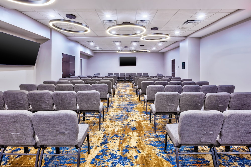 Holiday Inn Cookeville, an IHG Hotel 47/55