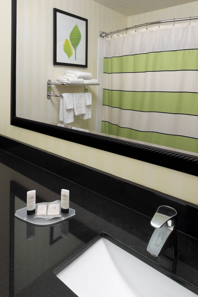 Fairfield Inn Kennewick 21/37