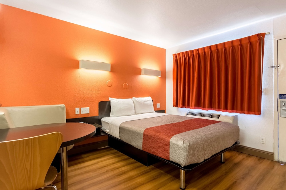 Motel6 Garland, TX - Dallas 18/44