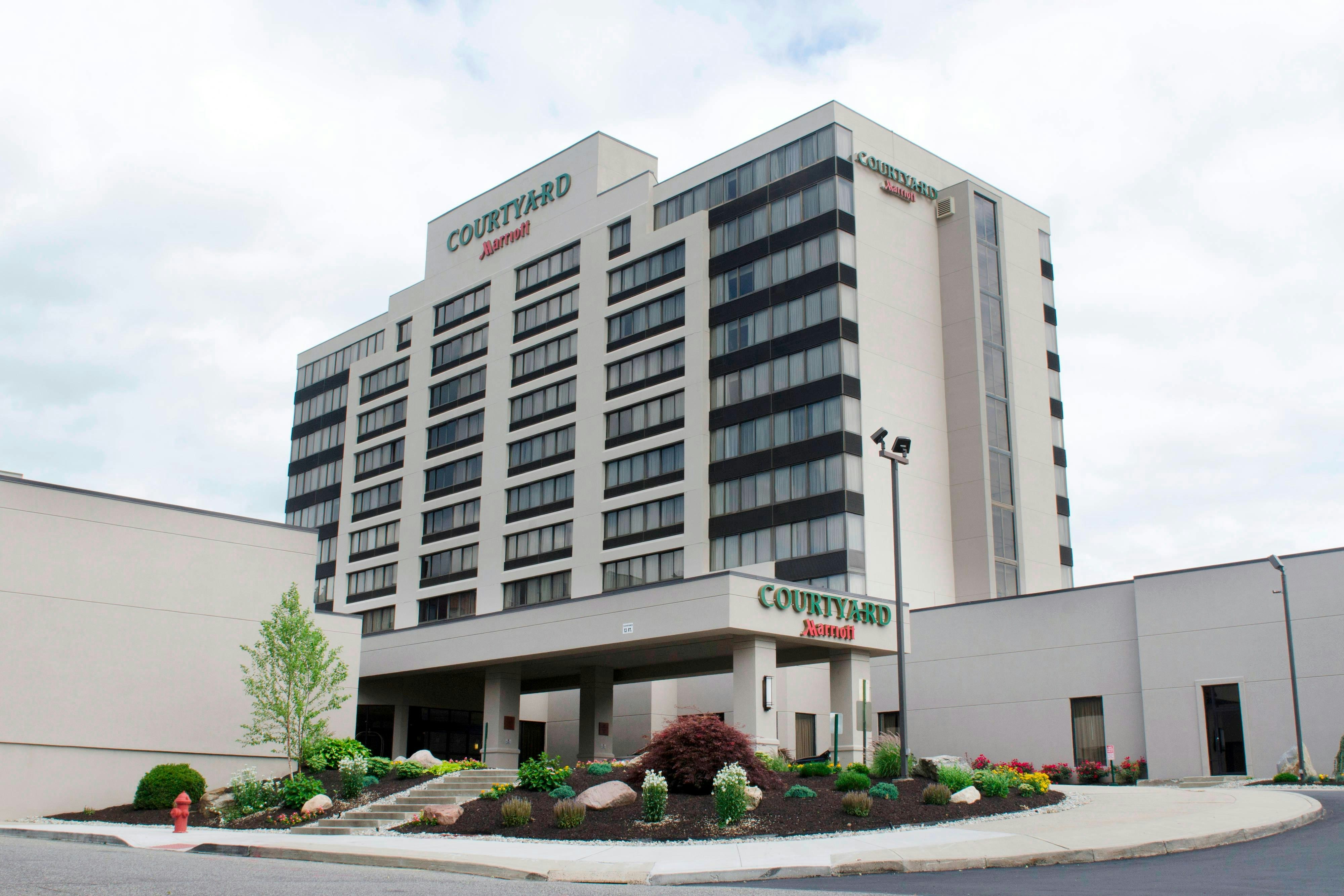 Courtyard By Marriott Waterbury Downtown 1/21