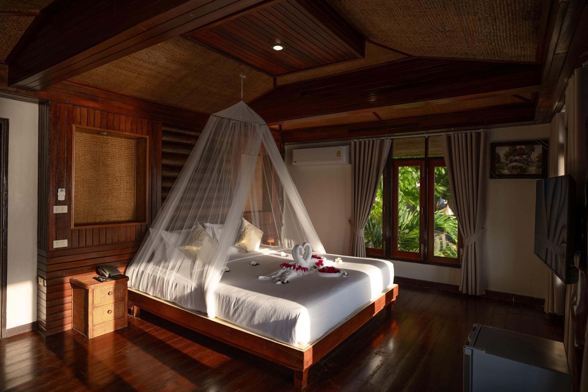 Cottage, King Bed, Sea Front