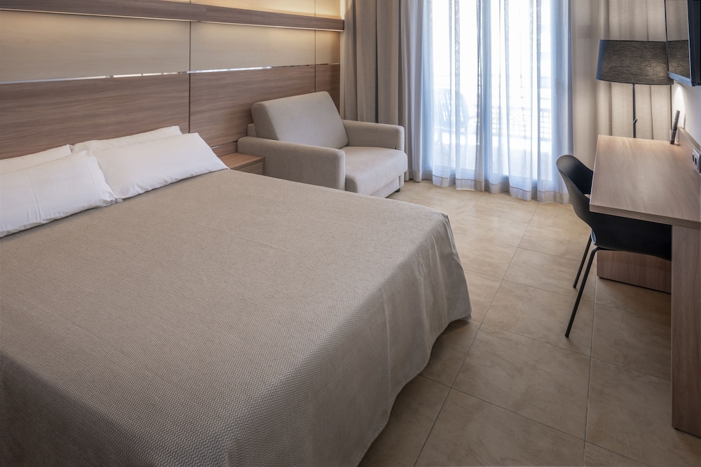 Hotel Alhambra 8/50