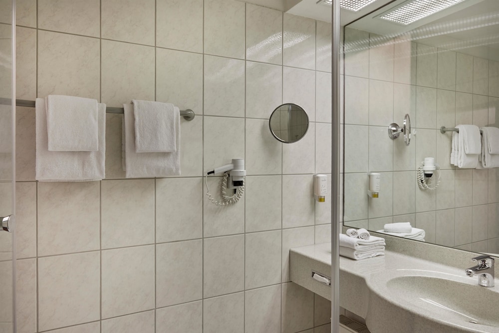 H Hotel Stuttgart Herrenberg 11/63