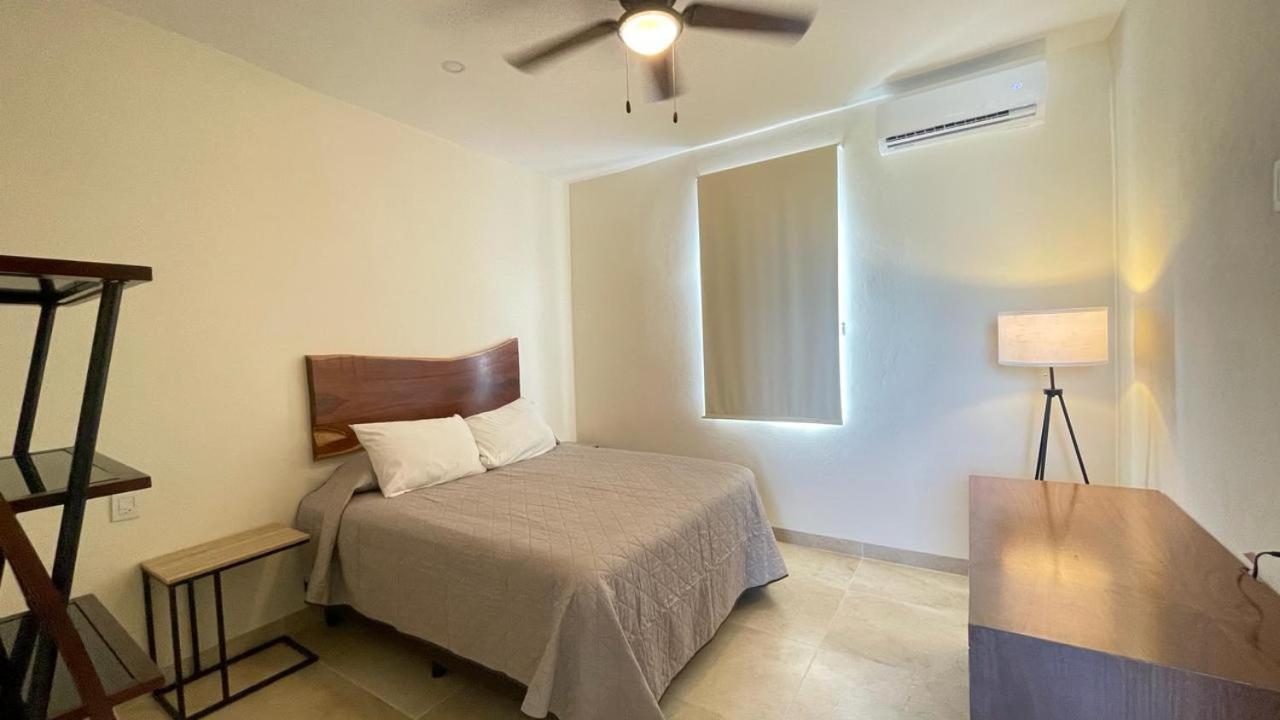 2 Bedrooms, Upstairs, Apartment