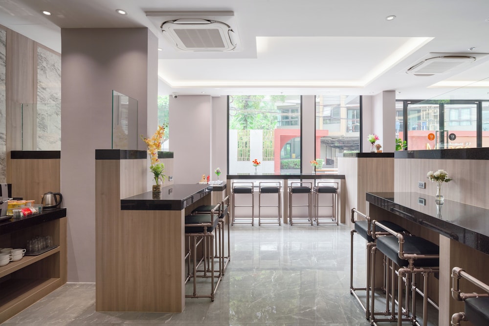 T2 The Portal Sukhumvit 28/34