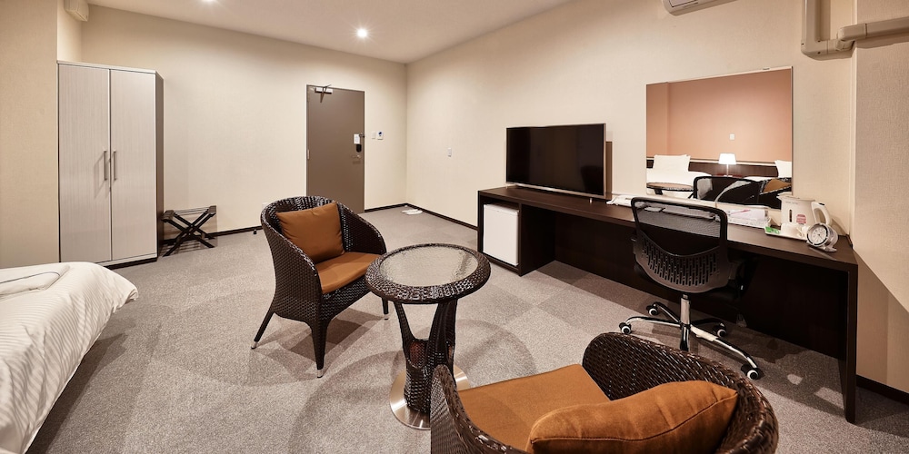Crown Hotel Okinawa Annex 36/50