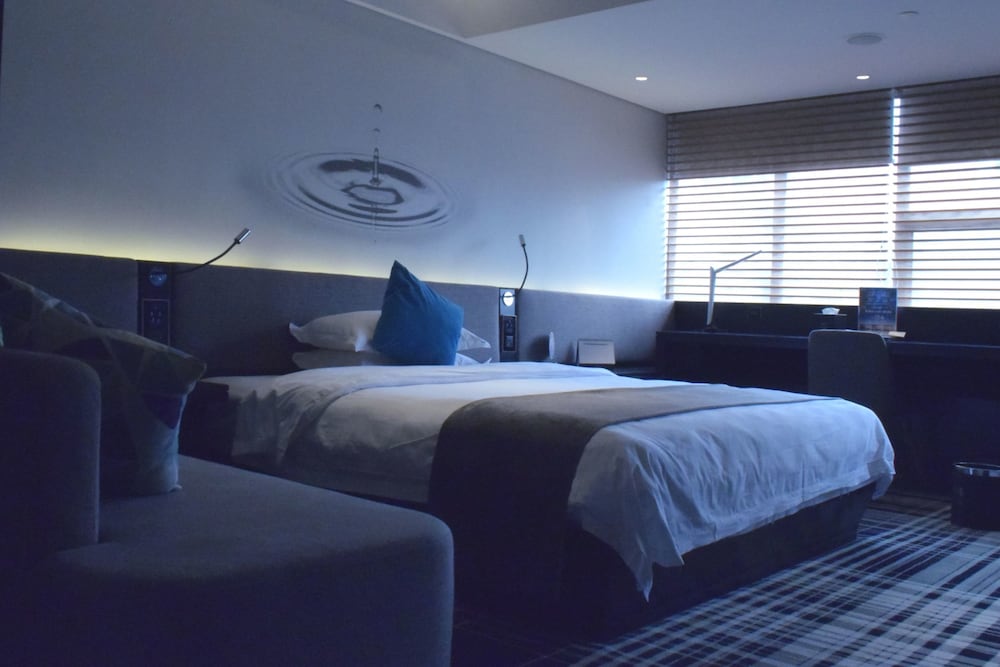 Likto Hotel 11/64