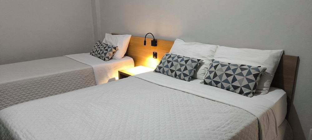 Abudi Hotel 27/67