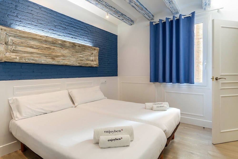 Enjoybcn Colon Apartments Barcelona 7/50