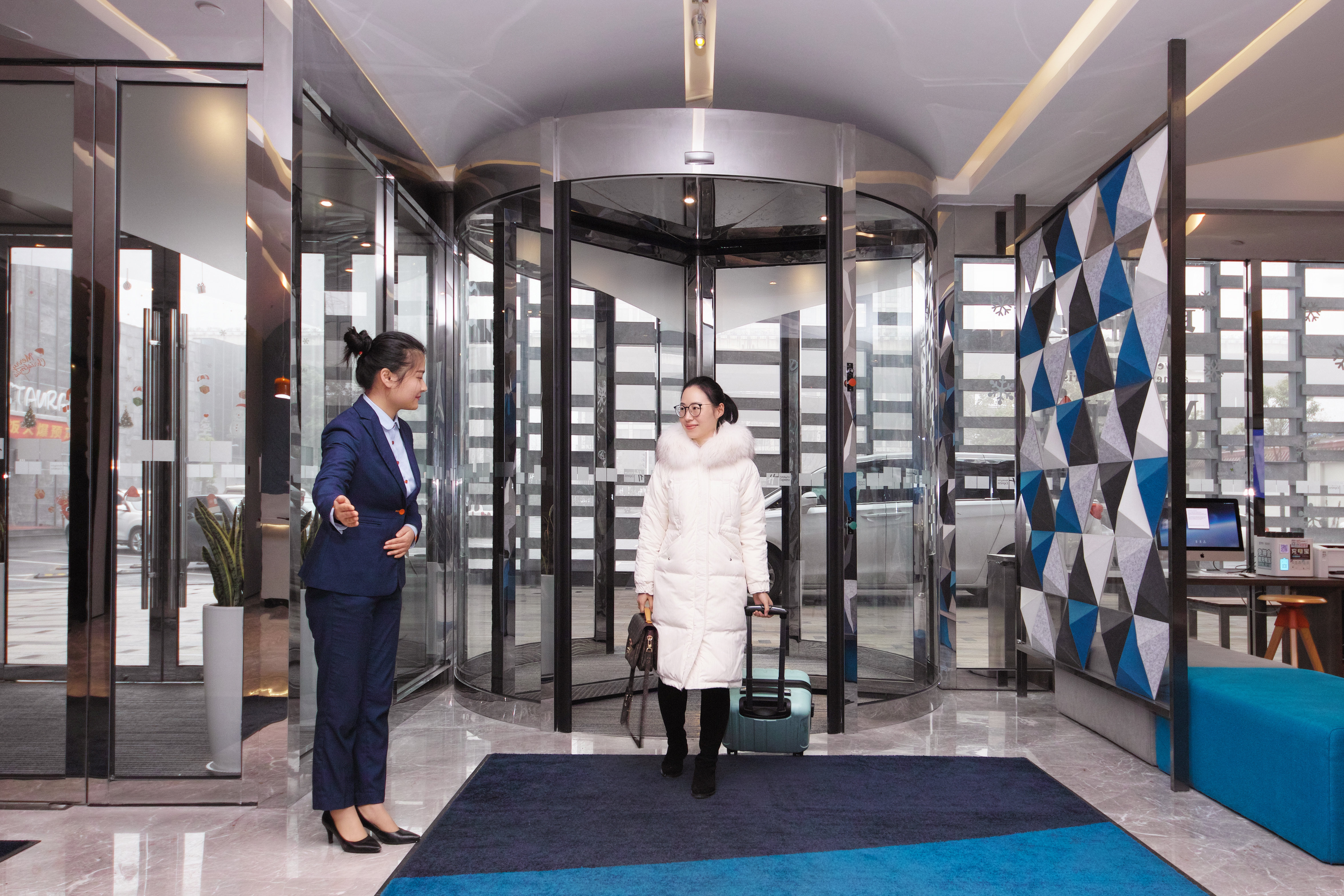 HOLIDAY INN EXPRESS HEFEI SHUSHAN 13/34