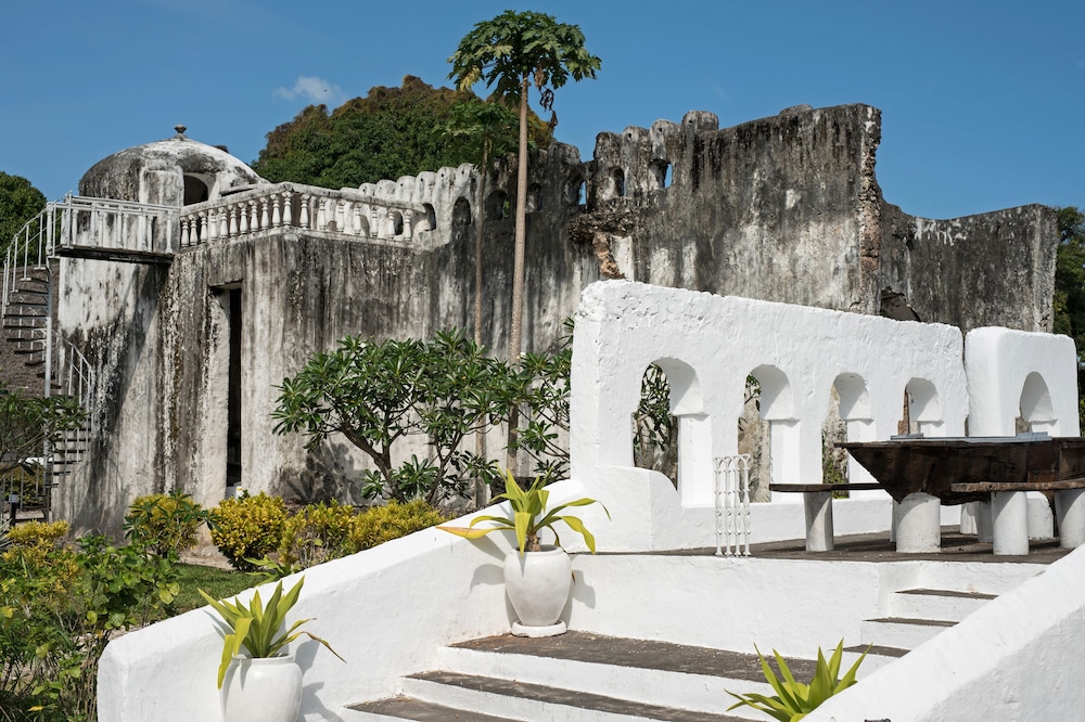 Chuini Zanzibar Beach Lodge Formerly Hakuna Matata Beach Lodge Spa 64/70