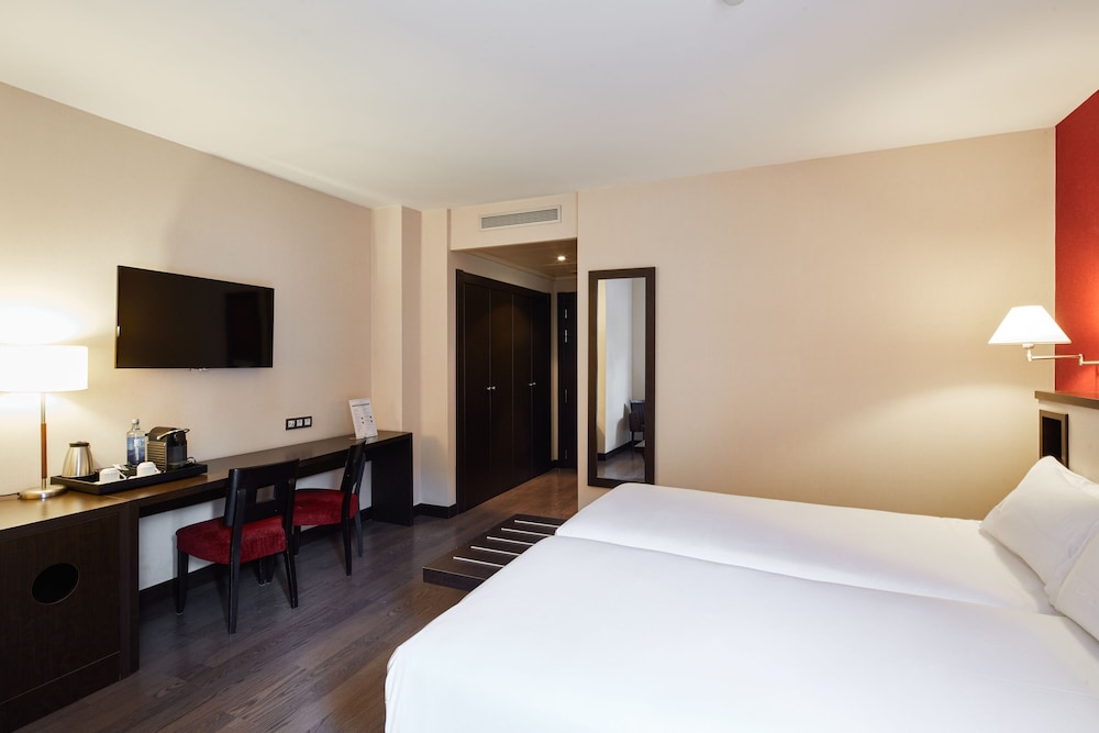 Sercotel Sant Boi 8/25