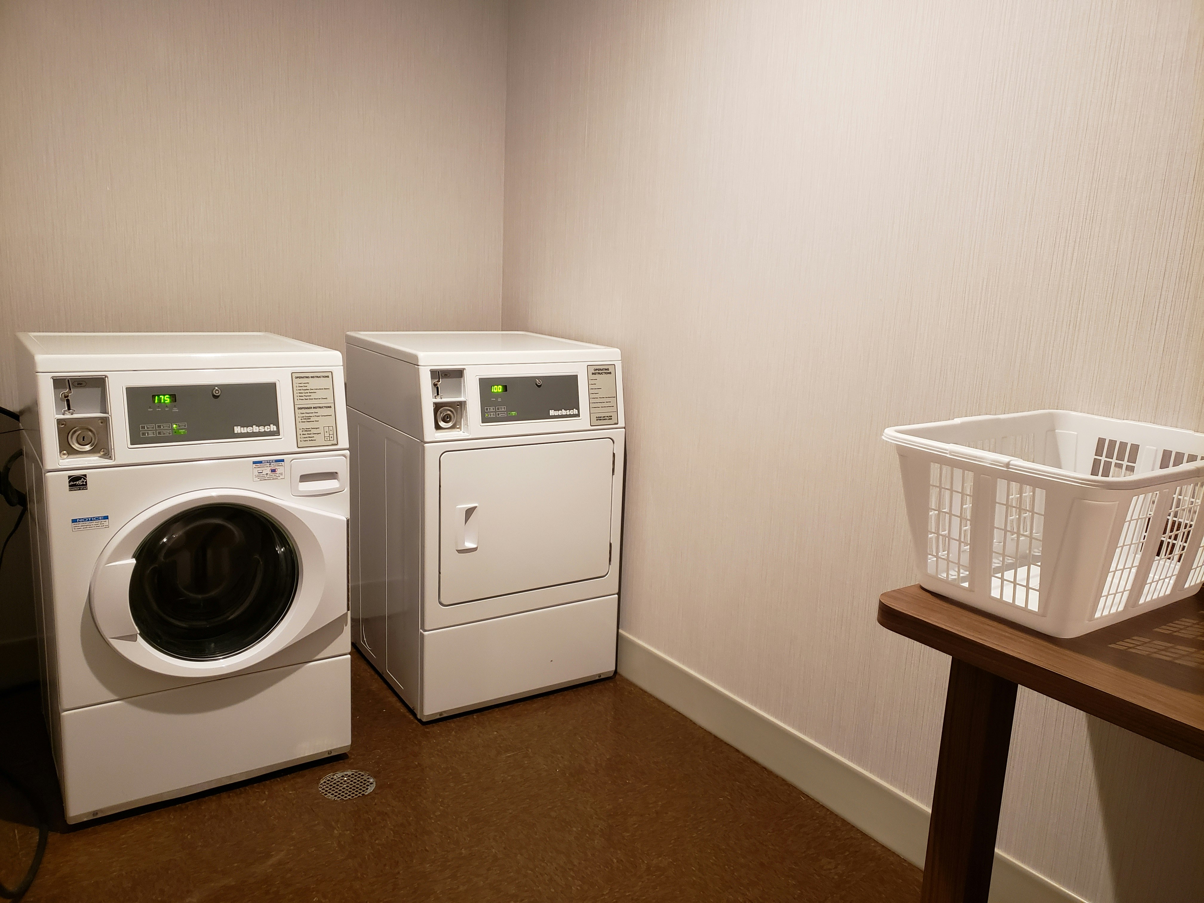 Holiday Inn Express Macon North 29/69